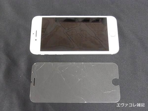 ヒビだらけになったiPhoneの保護フィルムを貼り替える ※iPhone SE 第2 